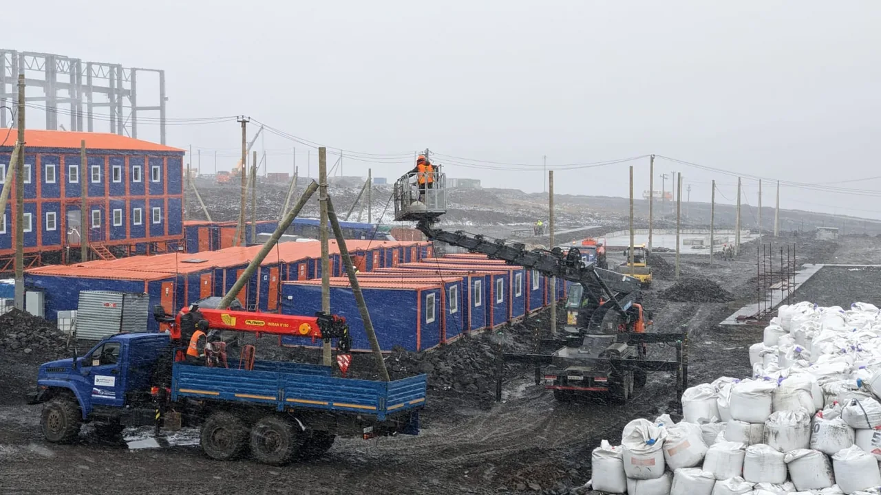 Стройка БыстроДОМ в Норильске